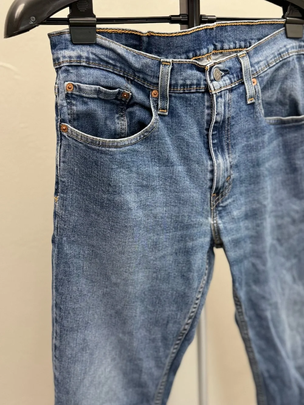 Levi’s 559 Relaxed Straight Men’s Jeans W32 L30 Medium Wash Blue Denim